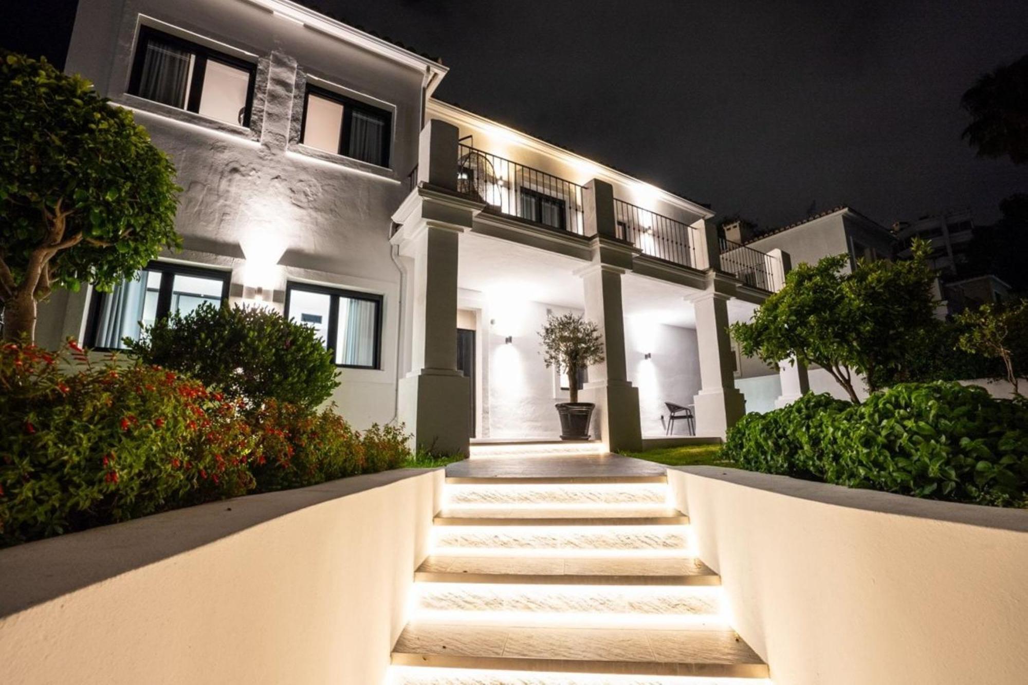 Villa New Zacaluca Pool Sauna & Gym - Happy Rentals Marbella Eksteriør billede